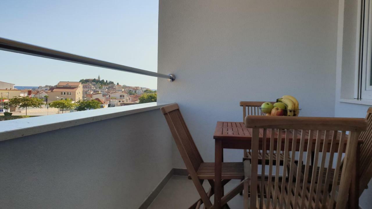 Sun Apartments Primošten Extérieur photo